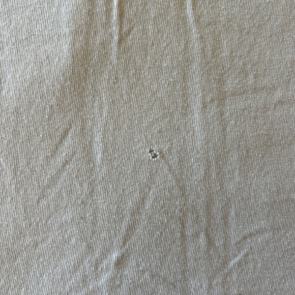 beige t shirt - Picture 4 of 4